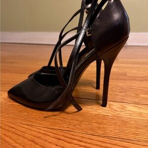 Steve Madden Black Strappy Heels
